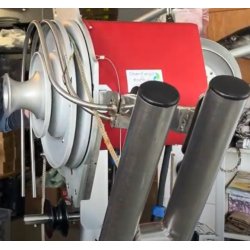 Avangler/taustyrer med krokfring til OlsenBlokk