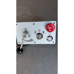 Kontrollpanel, komplett med brytere, regulator og ledninger for kobling mot kontrollboks.