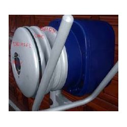 Hobbyfisher P220. Bensindrevet kraftblokk m/LITEN type alum.skive m/2 kilspor for tau/liner...