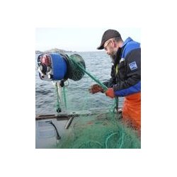 Hobbyfisher P220. Bensindrevet kraftblokk m/Garntrommel m/lineskive for tau/liner p enden. 